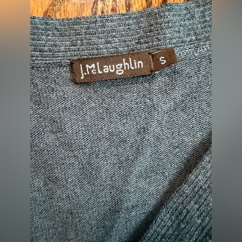 J.McLaughlin | Gray V-Neck Pocket Dress – Size Small - Picture 4 of 9